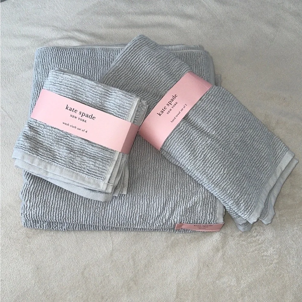 Kate Spade Light Gray Ribbed Bath Towels Set